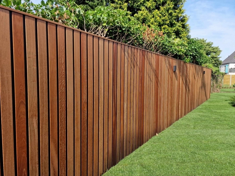 Outbuilding and fence - Turnhout (BE) Garden fences Jatoba